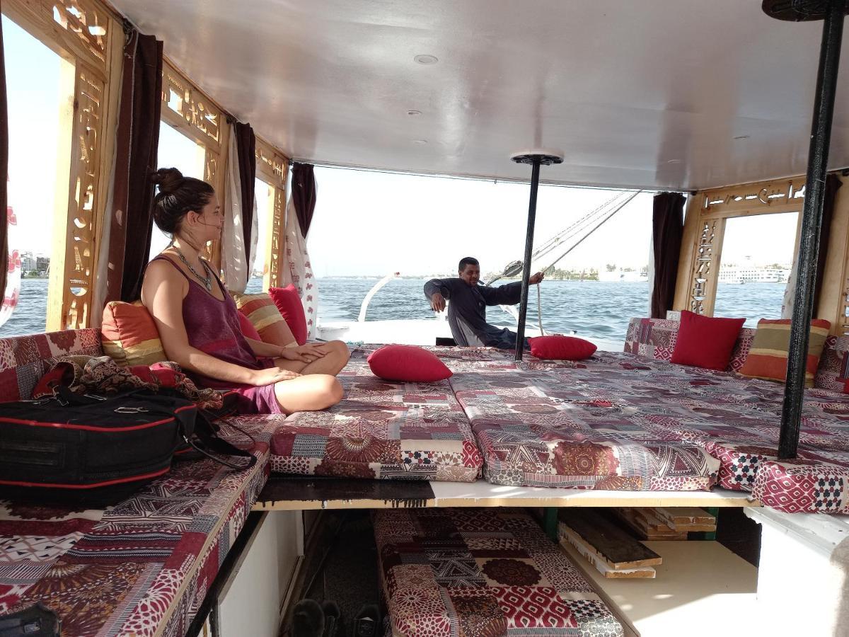 Nile Sunrise Felucca Boat Private Rental Луксор Екстериор снимка