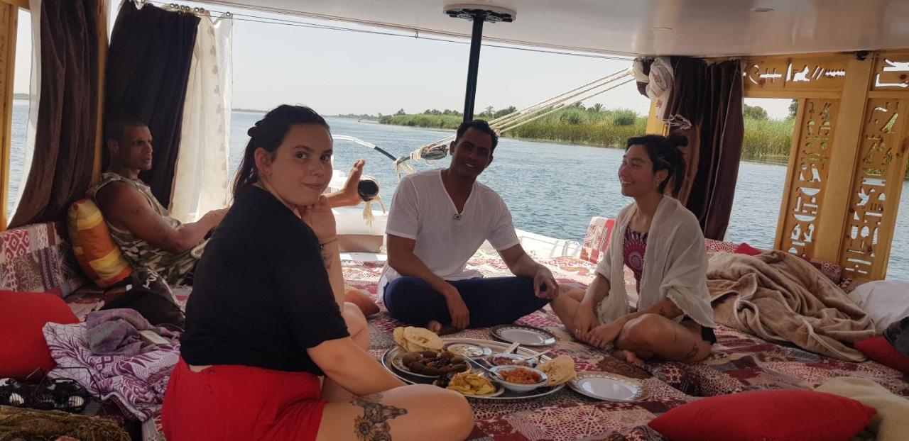 Nile Sunrise Felucca Boat Private Rental Луксор Екстериор снимка