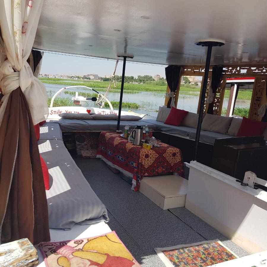 Nile Sunrise Felucca Boat Private Rental Луксор Екстериор снимка