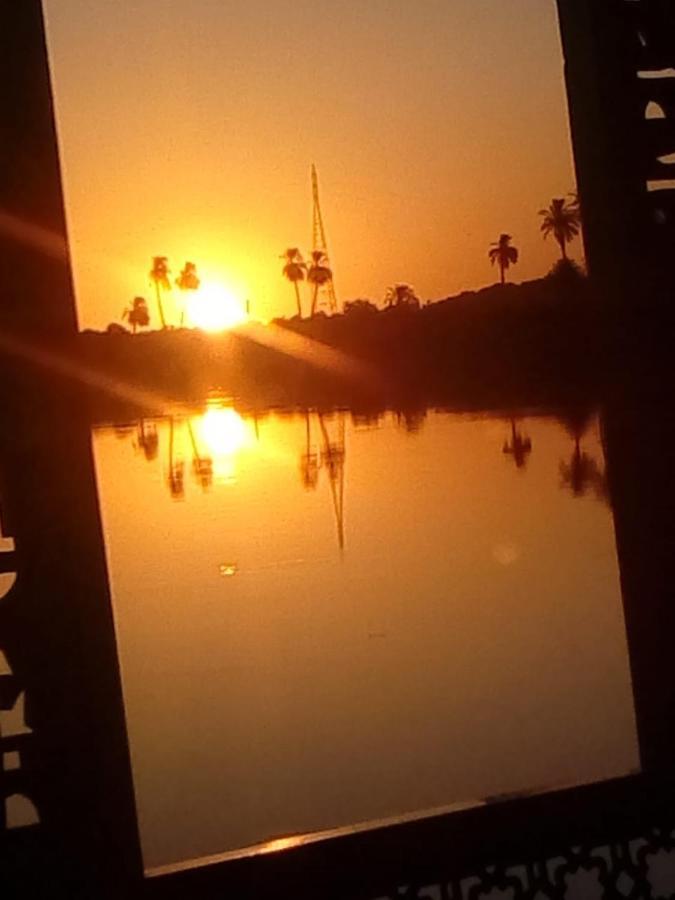 Nile Sunrise Felucca Boat Private Rental Луксор Екстериор снимка