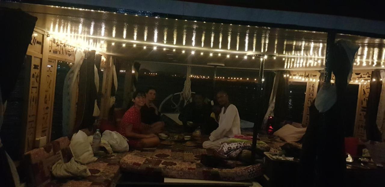 Nile Sunrise Felucca Boat Private Rental Луксор Екстериор снимка