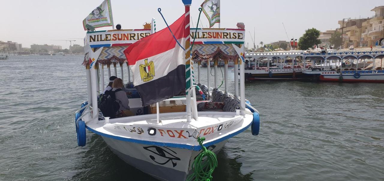 Nile Sunrise Felucca Boat Private Rental Луксор Екстериор снимка